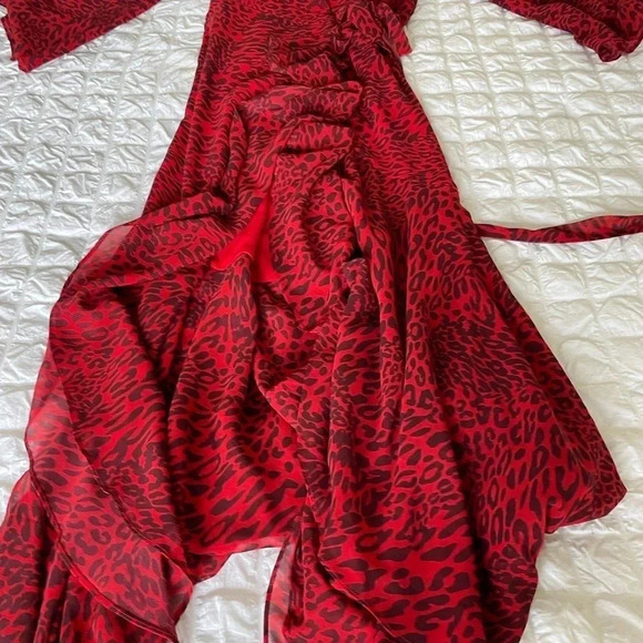 Fame and Partners red leopard side wrap ruffle maxi dress - Picture 5 of 7